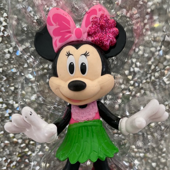 Minnie Mouse Figurine - Picture 10 of 11